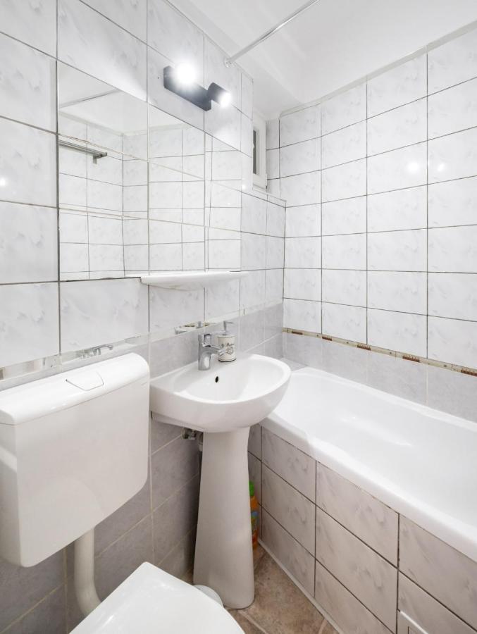 Laroka House Cosy And Modern Apartment Universitate-City Centre Bükreş Dış mekan fotoğraf